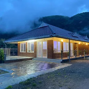 Earth Lounge 3* Vagamon